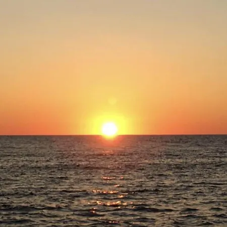 アパート Proche Porticcio, Coup De Coeur Asure,appartement De Standing, Rez De 6 Couchages, Climatise A 150m De La Plage, Terrains De Tennis *