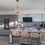 Proche Porticcio, Coup De Coeur Asure,appartement De Standing, Rez De 6 Couchages, Climatise A 150m De La Plage, Terrains De Tennis Apartment *