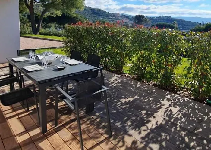 Proche Porticcio, Coup De Coeur Asure,appartement De Standing, Rez De 6 Couchages, Climatise A 150m De La Plage, Terrains De Tennis דירה *