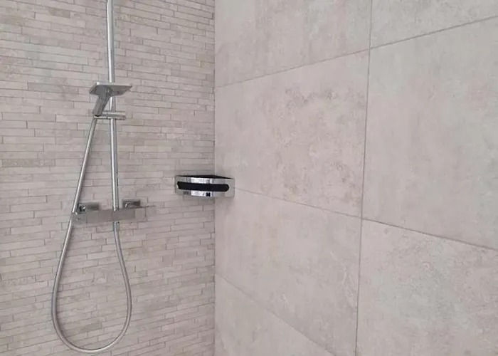 דירה Proche Porticcio, Coup De Coeur Asure,appartement De Standing, Rez De 6 Couchages, Climatise A 150m De La Plage, Terrains De Tennis *