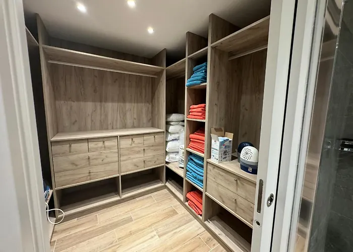 Proche Porticcio, Coup De Coeur Asure,appartement De Standing, Rez De 6 Couchages, Climatise A 150m De La Plage, Terrains De Tennis *